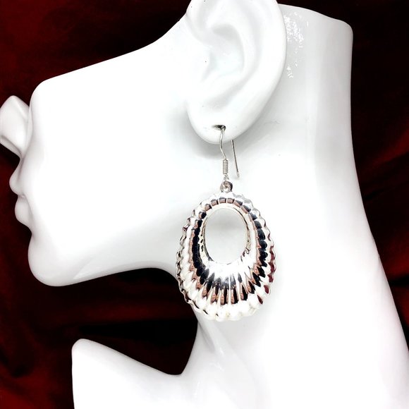 BoHo Bling Womens Earrings Sterling Silver Ribbed Oval Design | Blingschlingers - Picture 5 of 6